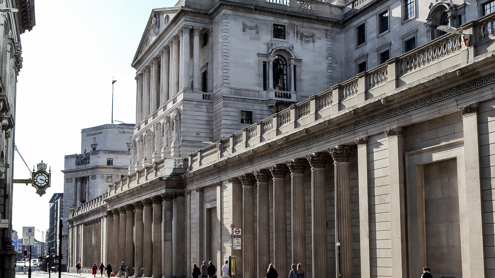 The Bank of England building on Threadneedle Street in London.