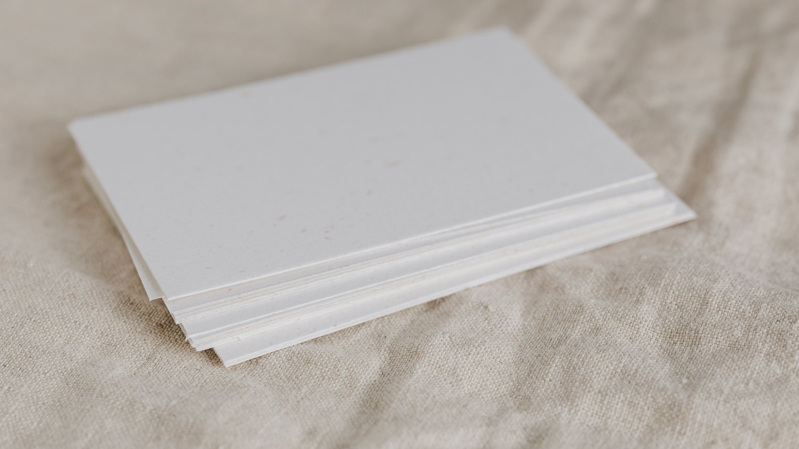 A photograph illustrating stacked paper edges macro.