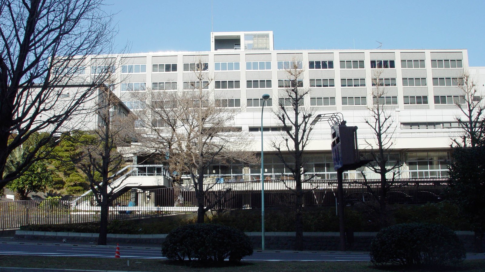 Cabinet Office building in Tokyo viewed from across the street