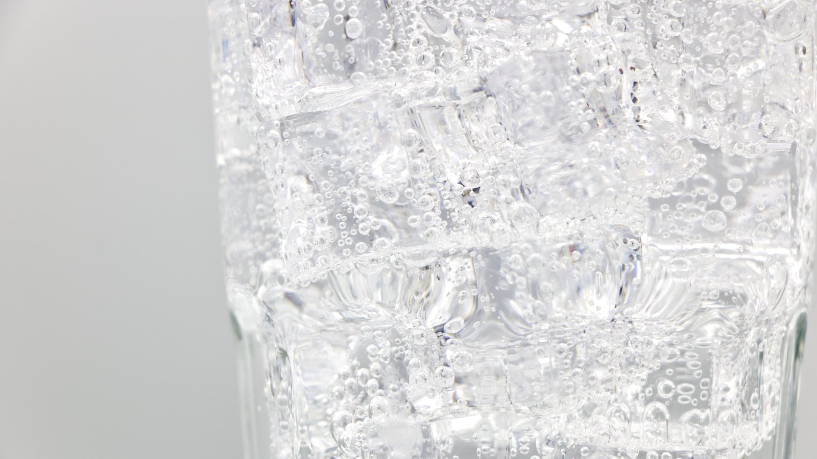 Clear water and ice fill a glass, not a photograph of this advisory.